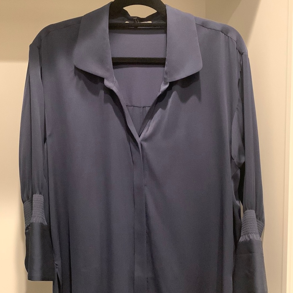 Woman blouse